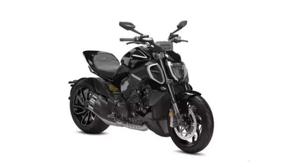 Ducati Diavel V4 Thrilling Black